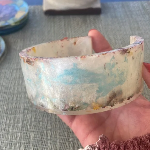 Handmade Pressed Flower Coaster Set and Holder Round Colorful - Picture 9 of 16